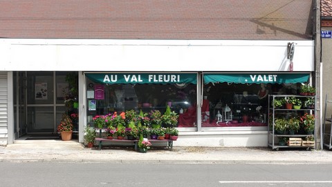 Au Val Fleuri